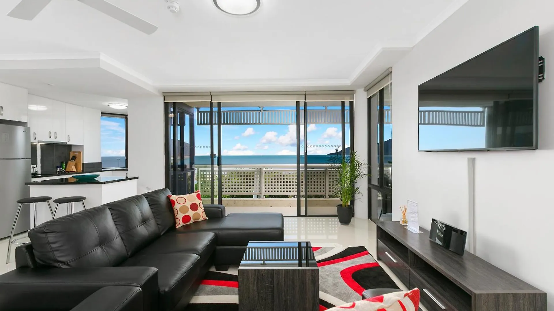 Cairns Luxury Waterview Apartment Australien